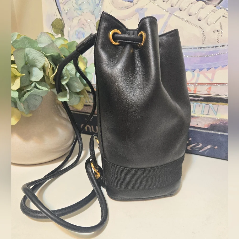 Vintage Salvatore Ferragamo Black Drawstring Leather Backpack - Picture 4 of 13